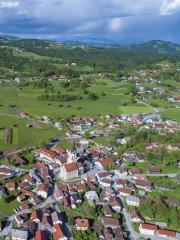 Šentrupert_Šentrupert iz zraka_Foto Marko Pršina